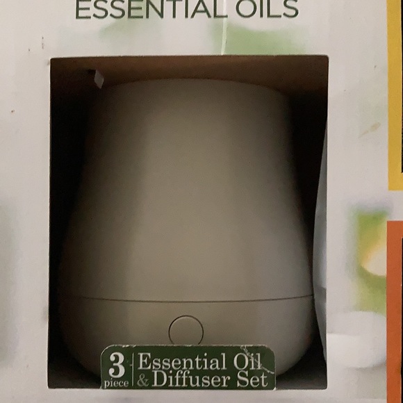 ScentSationals Essential Oil Diffuser Set - Picture 6 of 6
